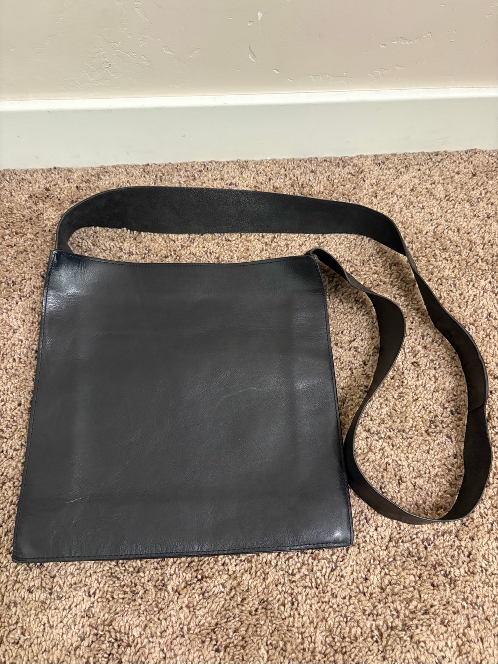 GAP Vintage Crossbody Bag Minimalist Leather